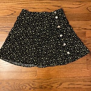 H&M Divided size 4 floral skirt